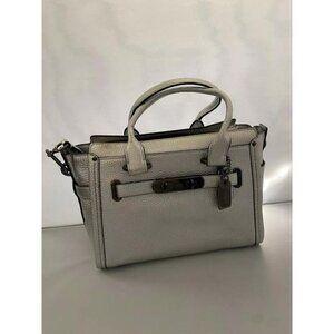 Coach Swagger 27 Shoulder Satchel Bag Silver Pebbled Leather w/ Crossbody Strap